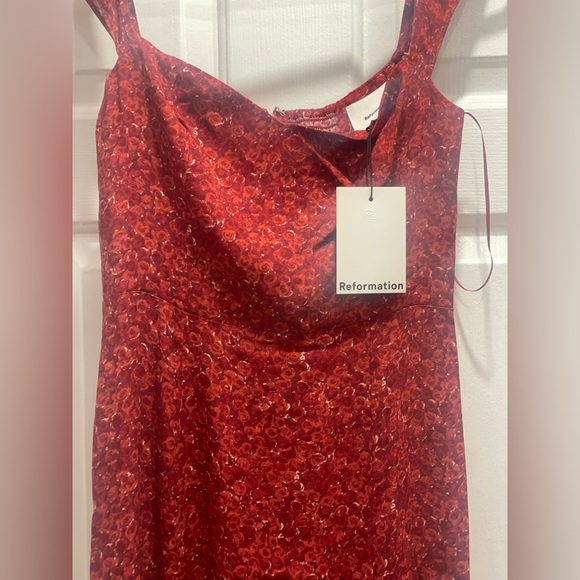 Reformation Bryson Dress - Picture 2 of 6